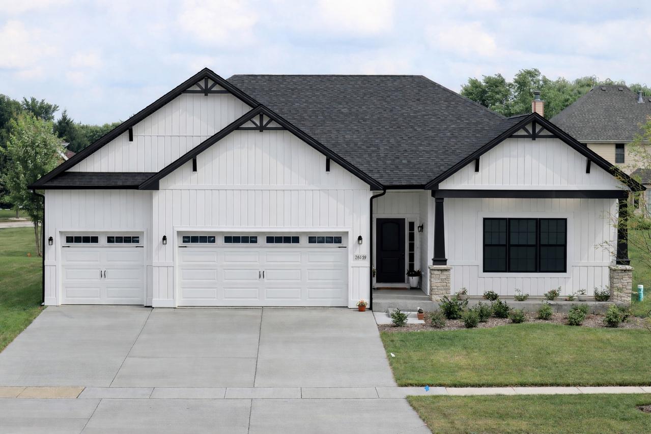 25927 W Ravine Woods Dr., Channahon, IL 60410