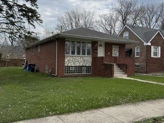 14241 Mackinaw Ave., Burnham, IL 60633