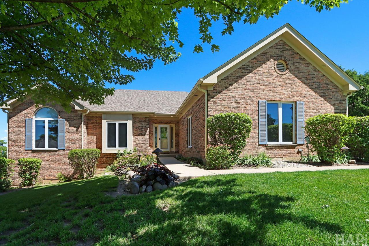 24852 W Nicklaus Way, Antioch, IL 60002