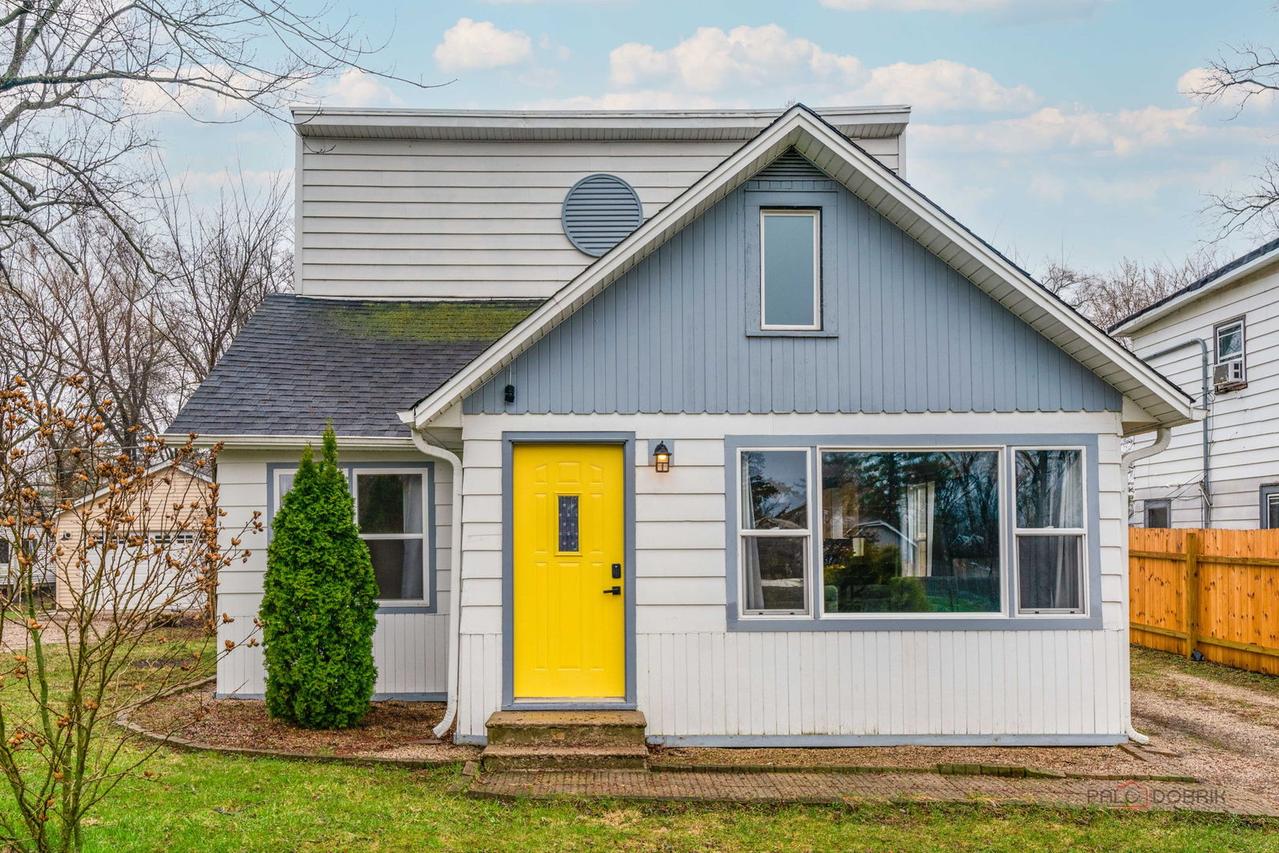 25067 W Petite Ave., Antioch, IL 60002