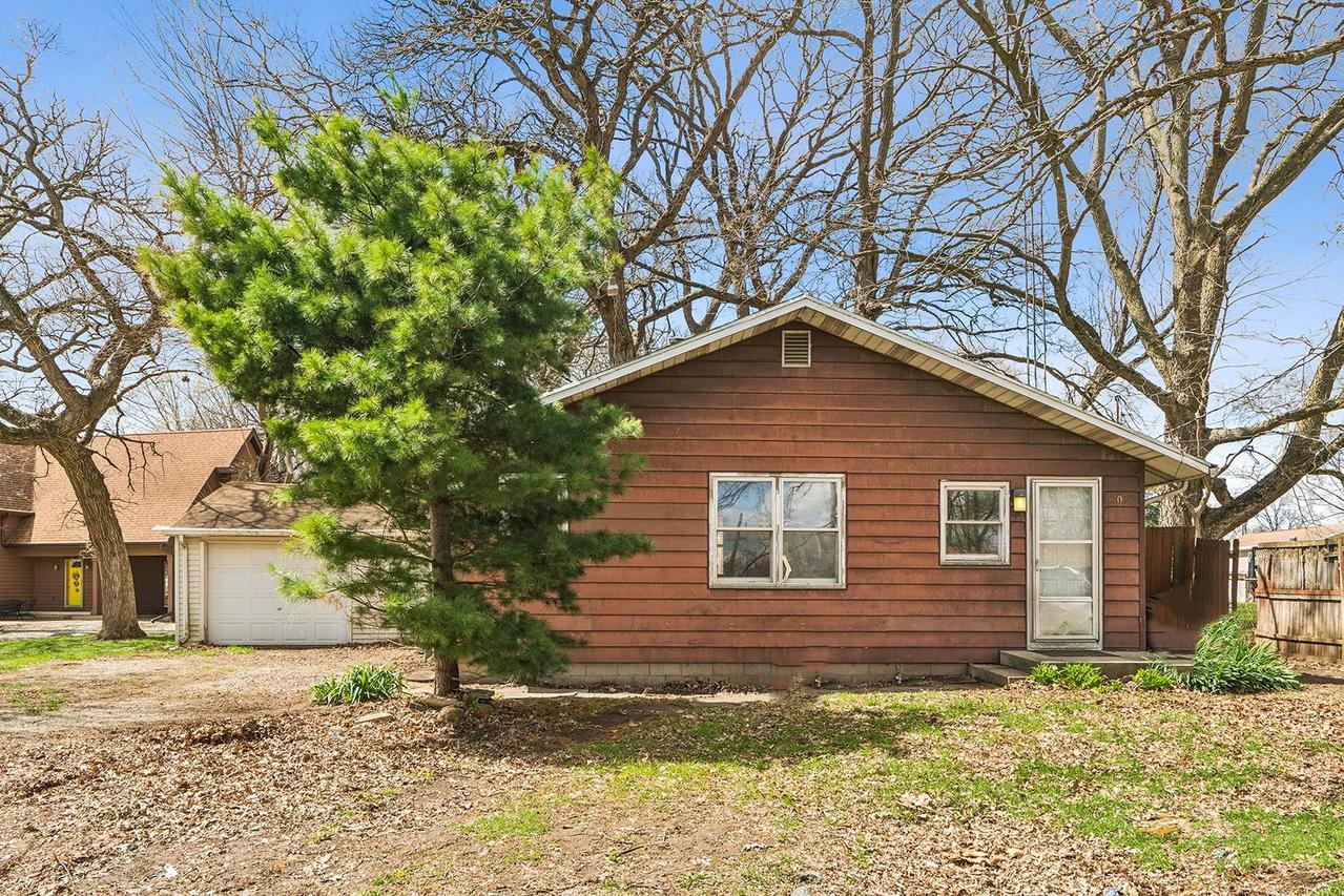 201 N Eagle Island Rd., Kankakee, IL 60901