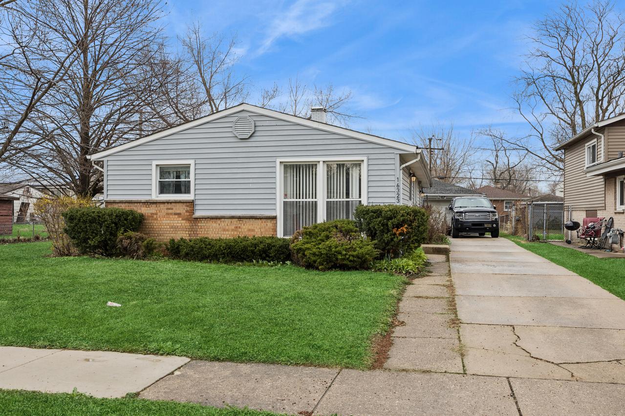 16323 Paulina St., Markham, IL 60428