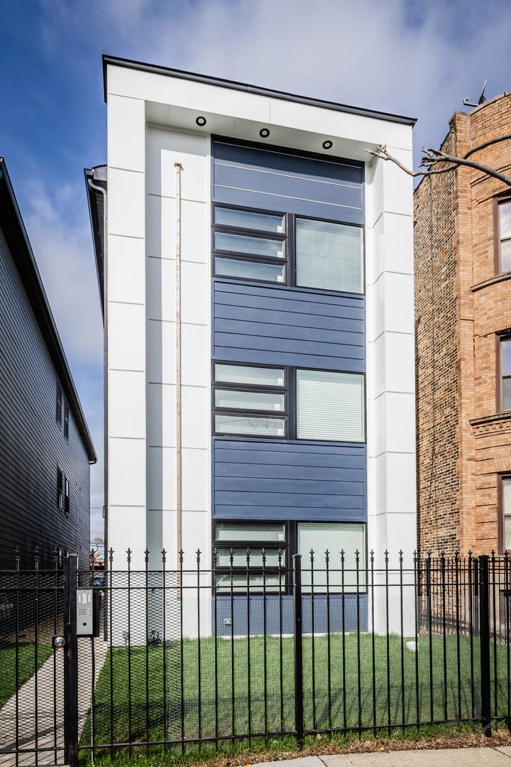 6220 S King Dr., Chicago, IL 60637