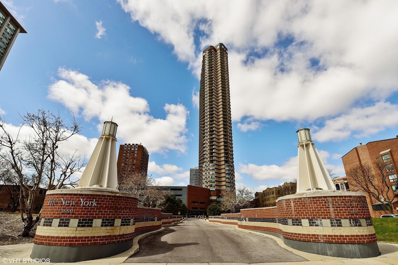 3660 N Lake Shore Dr. #1613, Chicago, IL 60613