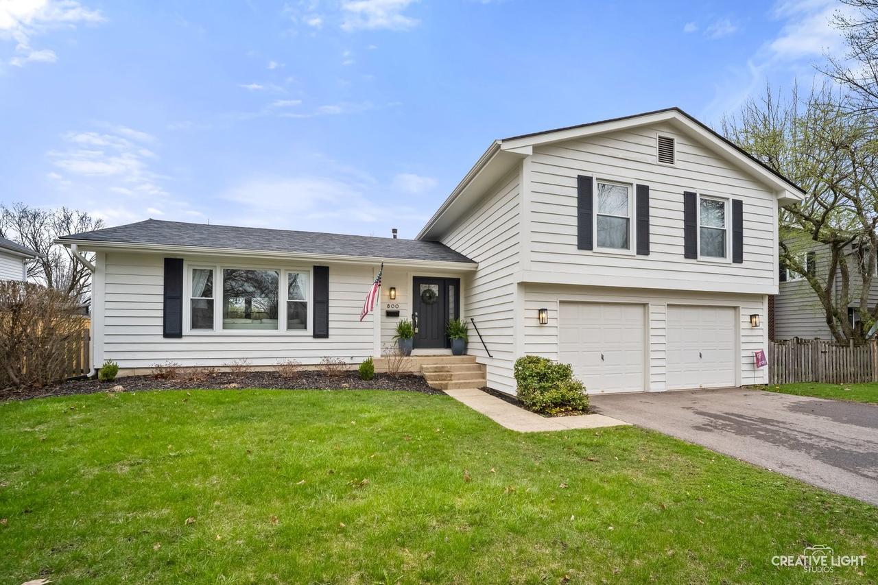 800 Fellows St., St. Charles, IL 60174