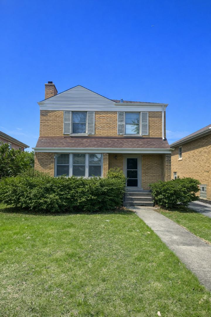 10126 S Oakley Ave., Chicago, IL 60643
