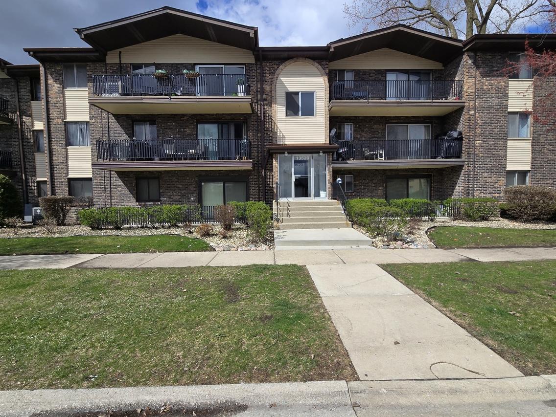 13520 Lawler Ave. #39, Crestwood, IL 60418