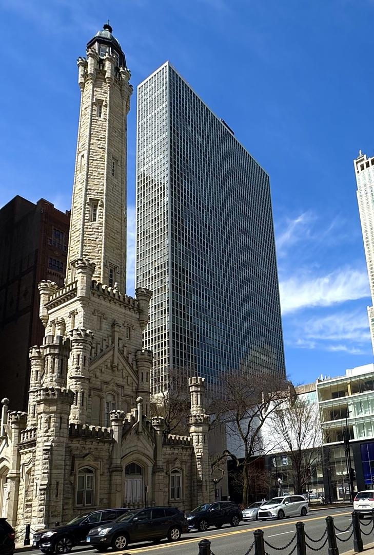 111 E Chestnut St. #17K, Chicago, IL 60611