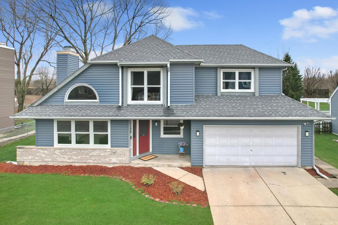 1108 Almond Dr., Aurora, IL 60506