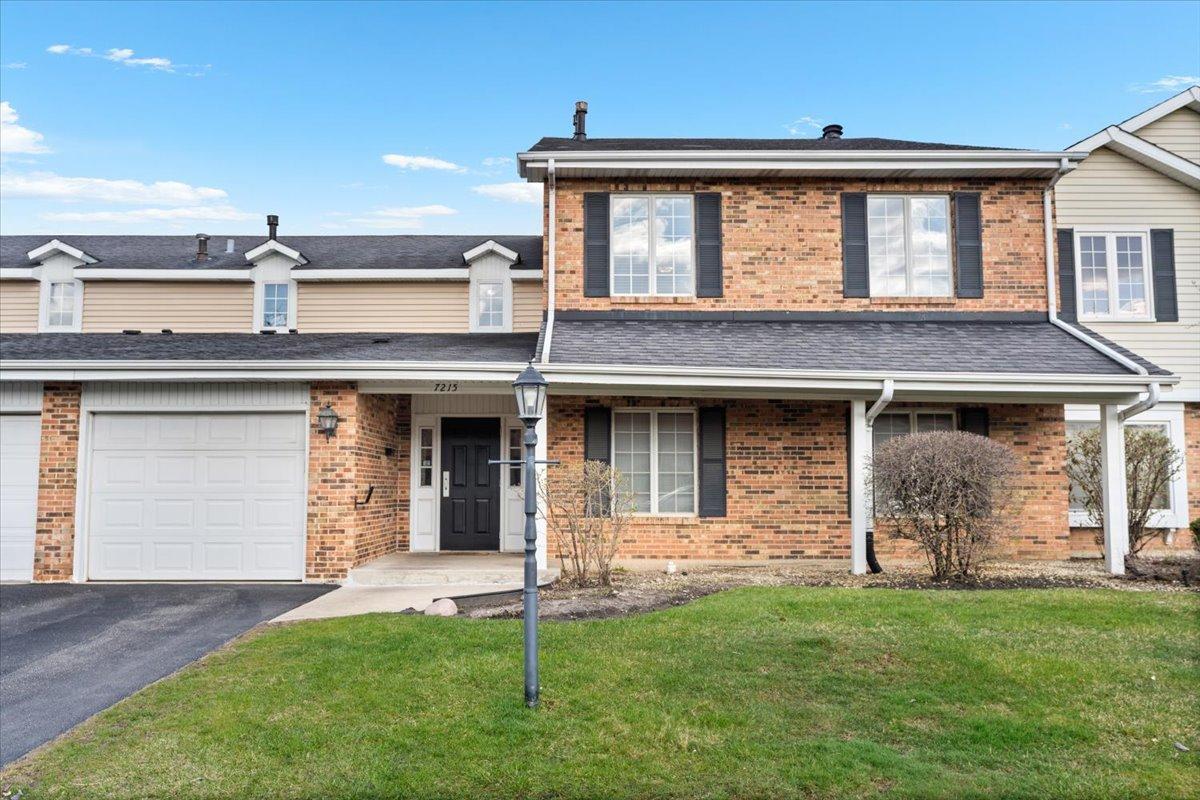7215 Willow Way Ln. #10C, Willowbrook, IL 60527