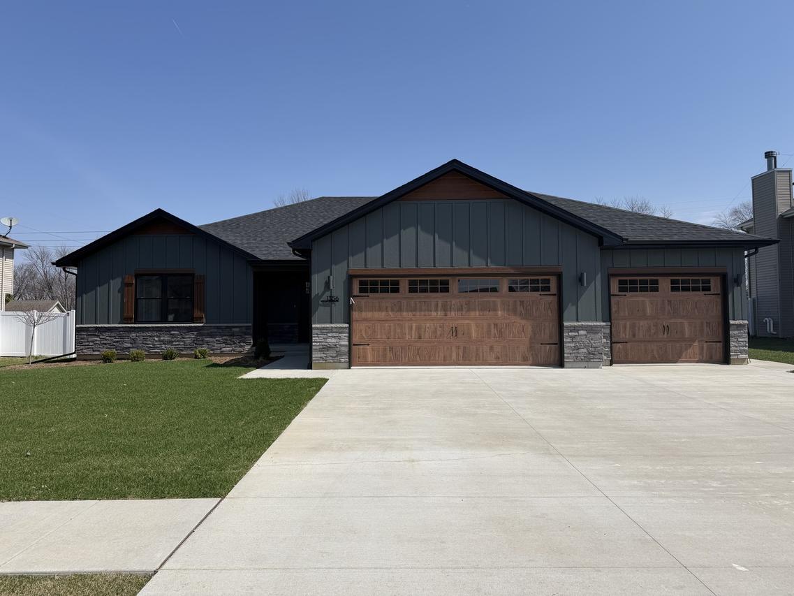 1356 Eagle Bluff Dr., Bourbonnais, IL 60914