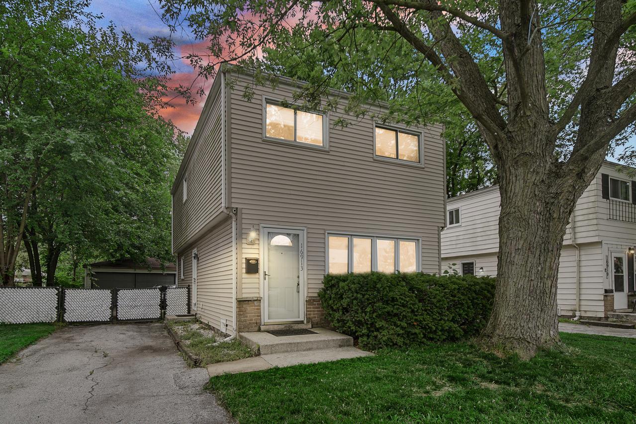 16913 Western Ave., Hazel Crest, IL 60429