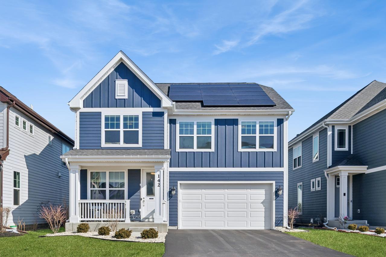 142 Roman Ln., Hawthorn Woods, IL 60047