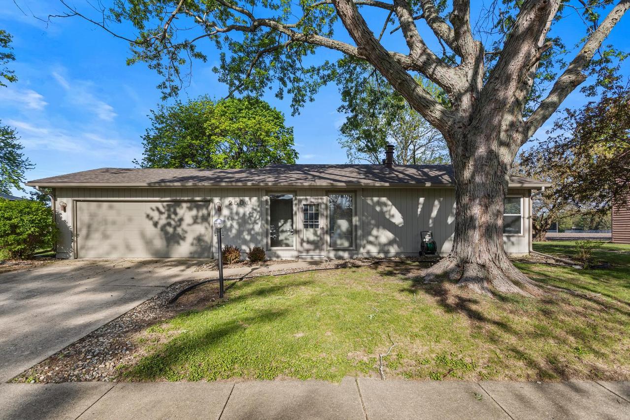 2501 Jordan Dr., Champaign, IL 61822