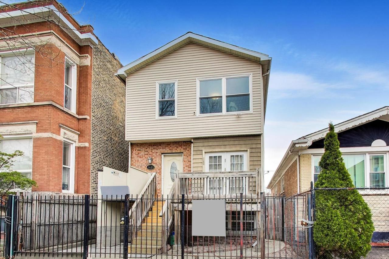 1421 N Hamlin Ave., Chicago, IL 60651