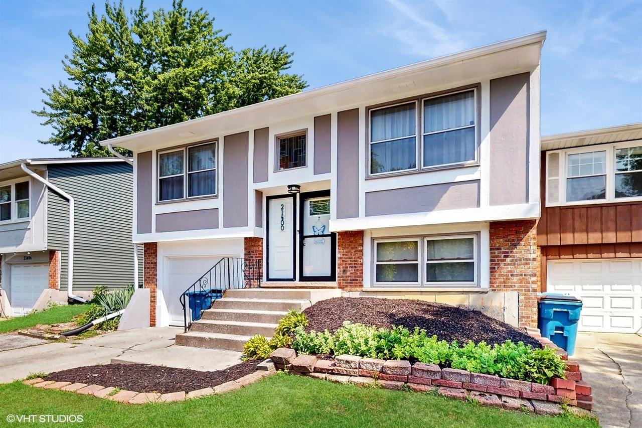 21400 Peterson Ave., Sauk Village, IL 60411