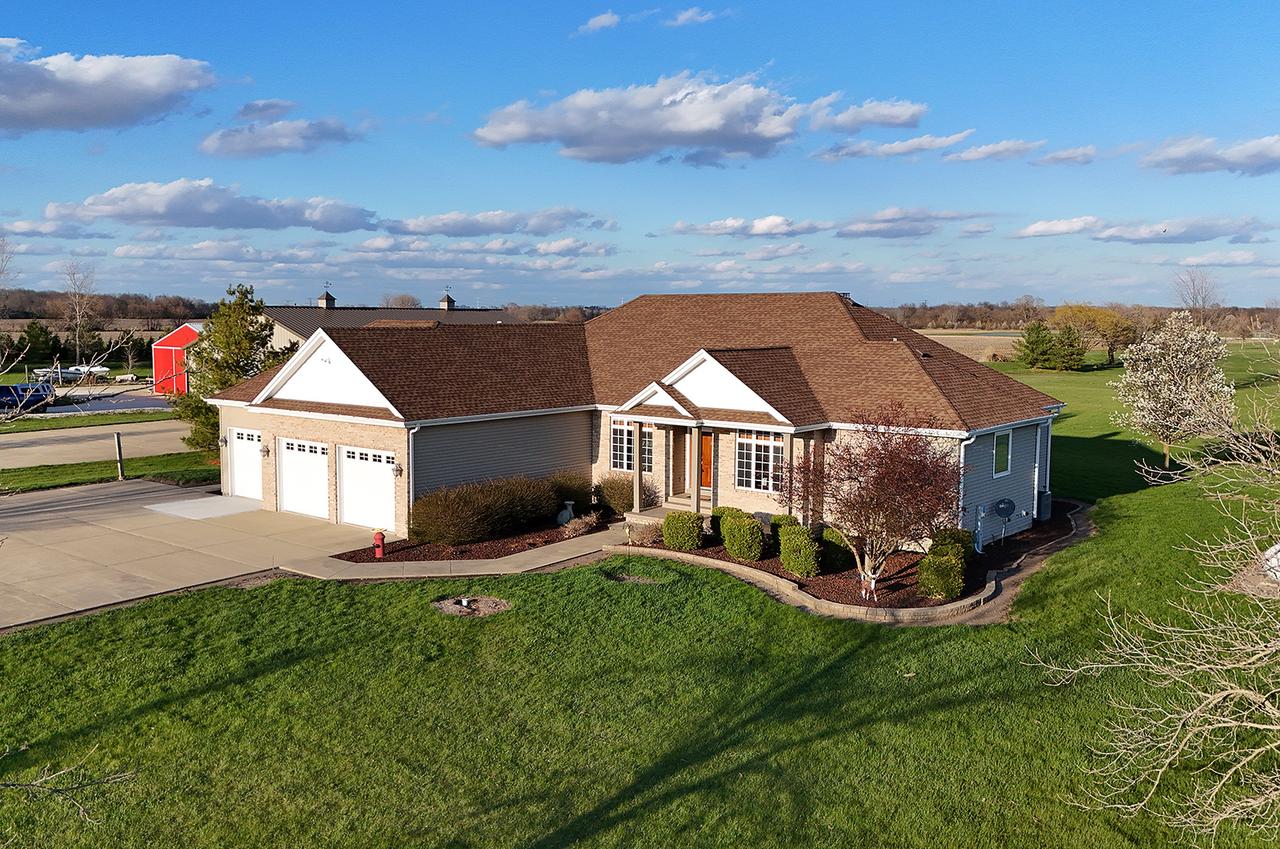 3095 N 5000w Rd., Kankakee, IL 60901