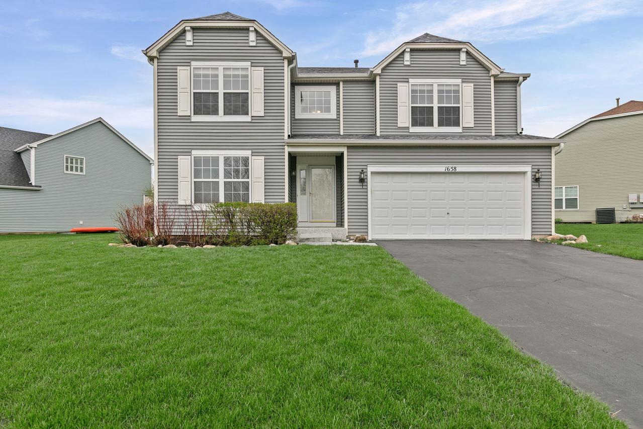 1658 Centennial Dr., Antioch, IL 60002