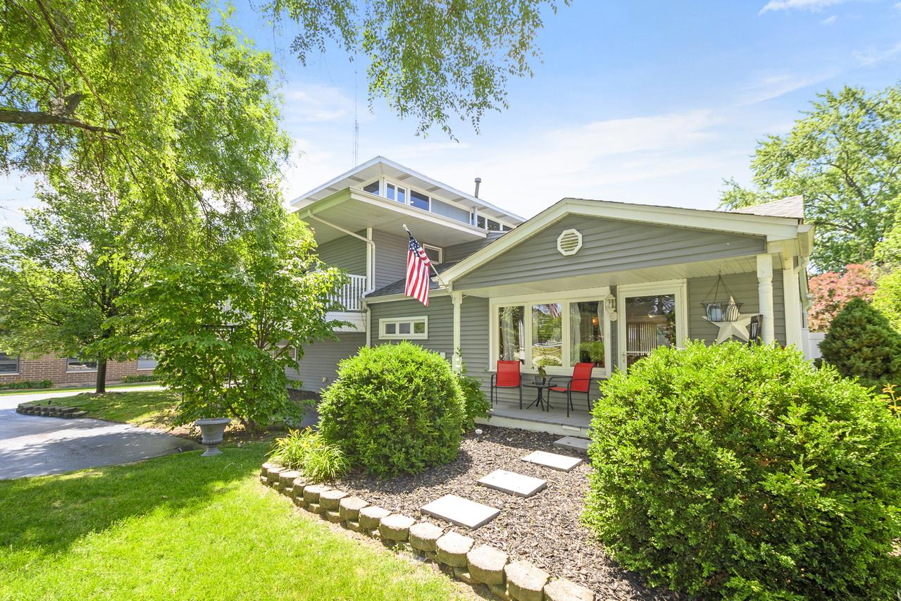 9201 175th St., Tinley Park, IL 60487