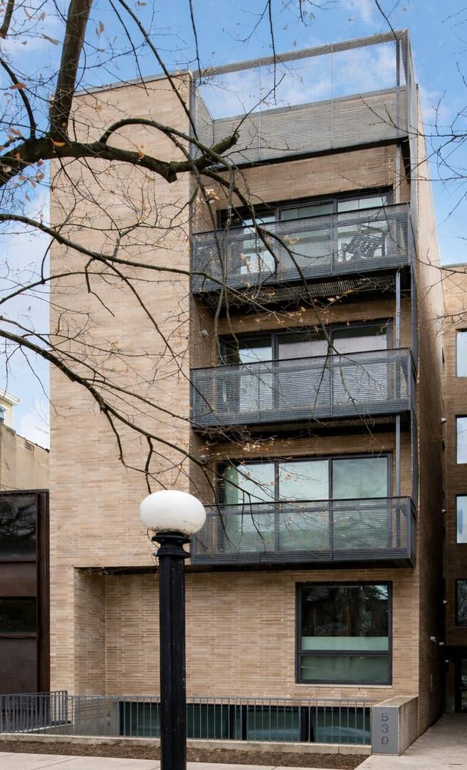 530 W Dickens Ave. #401, Chicago, IL 60614