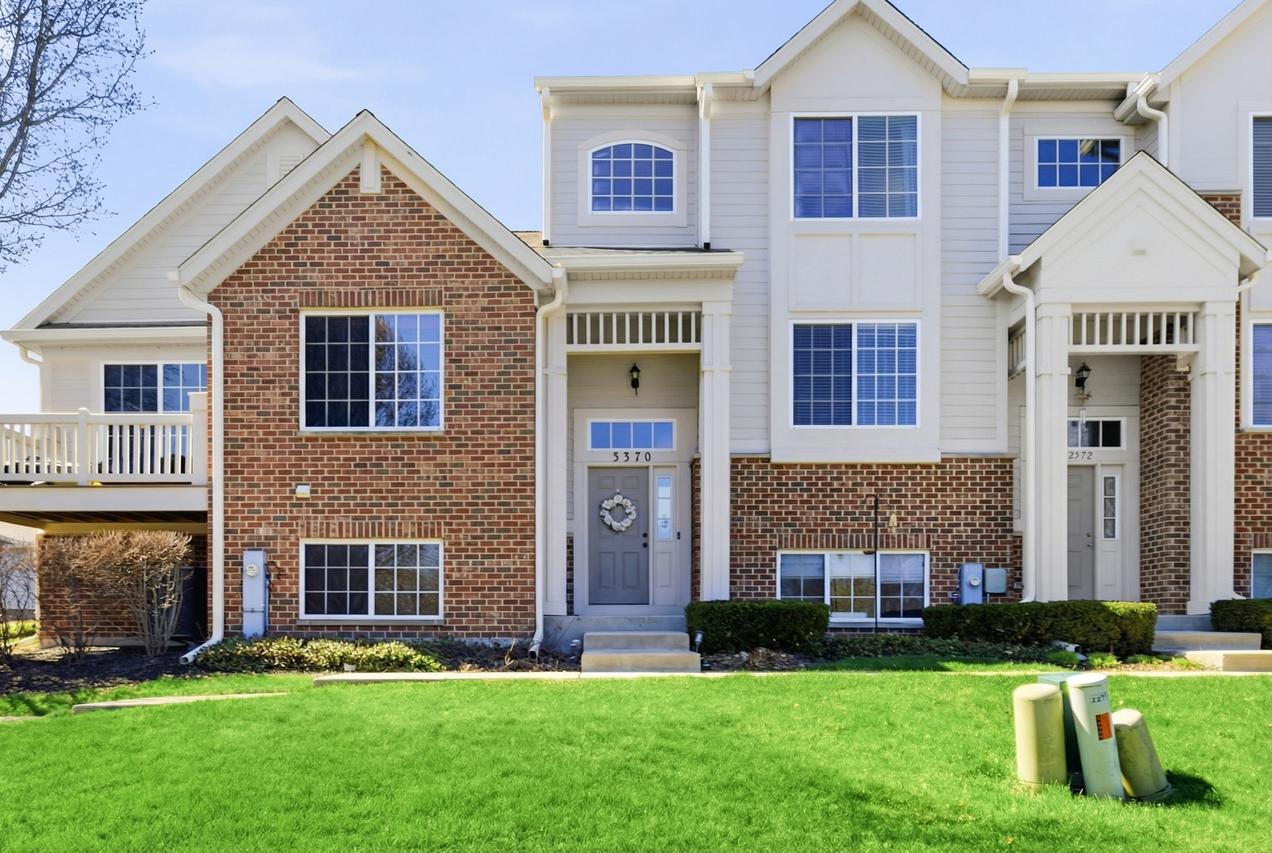 3370 Cameron Dr., Elgin, IL 60124