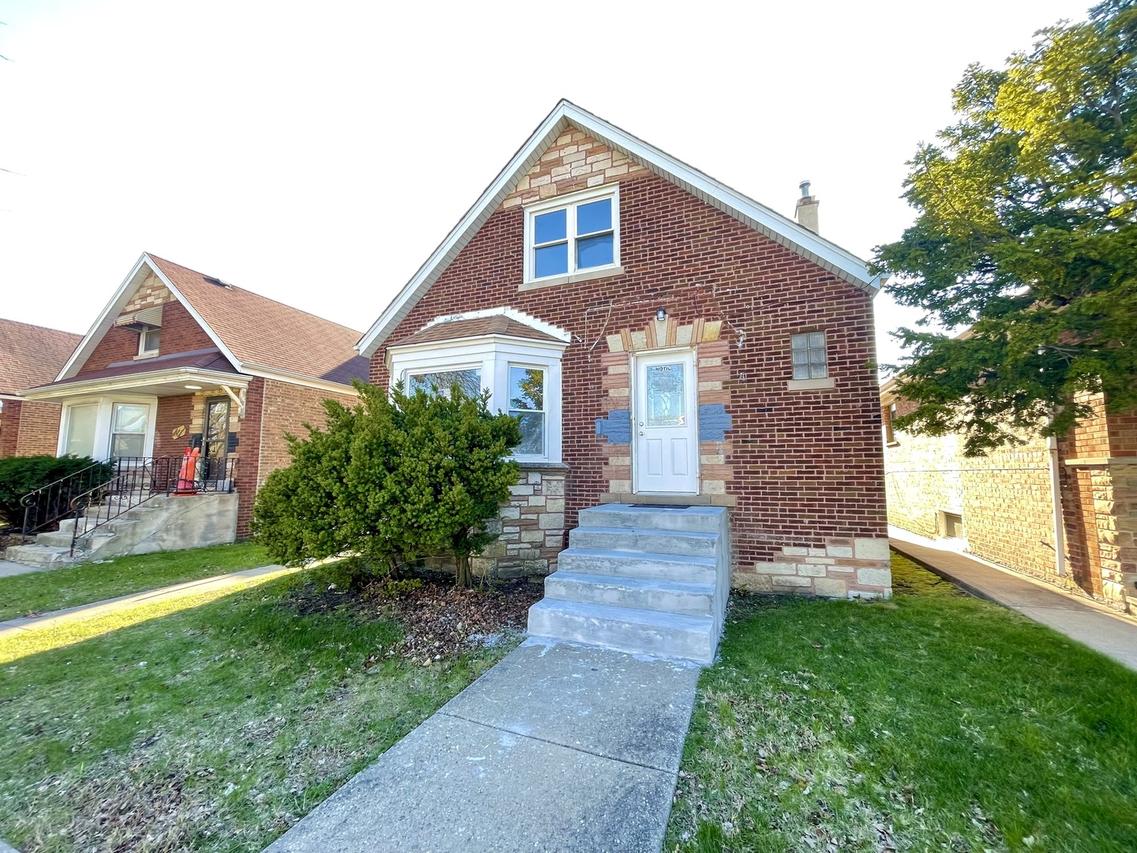 8312 S Phillips Ave., Chicago, IL 60617