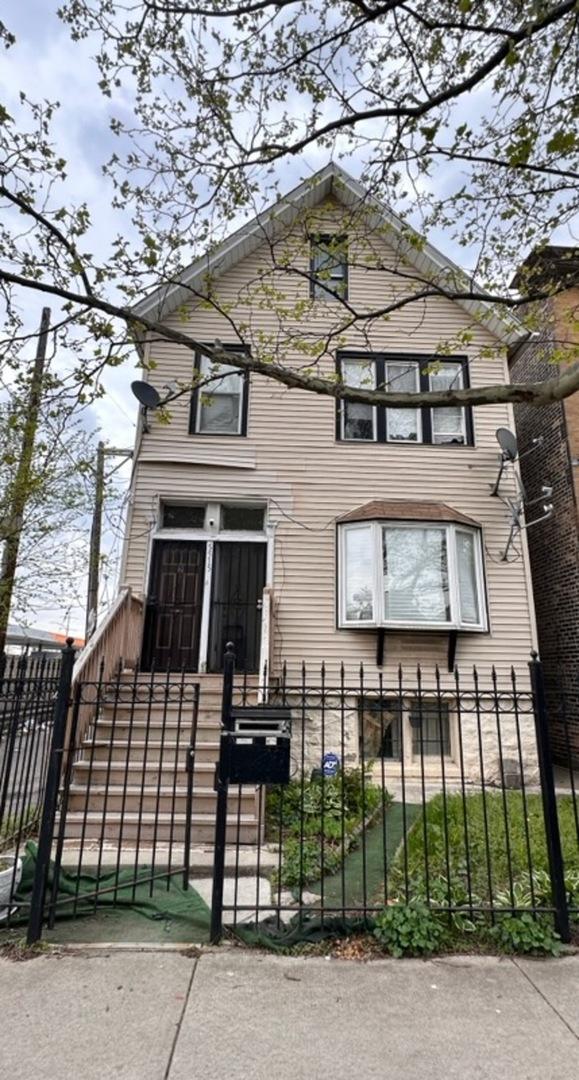 5515 S Princeton Ave., Chicago, IL 60621