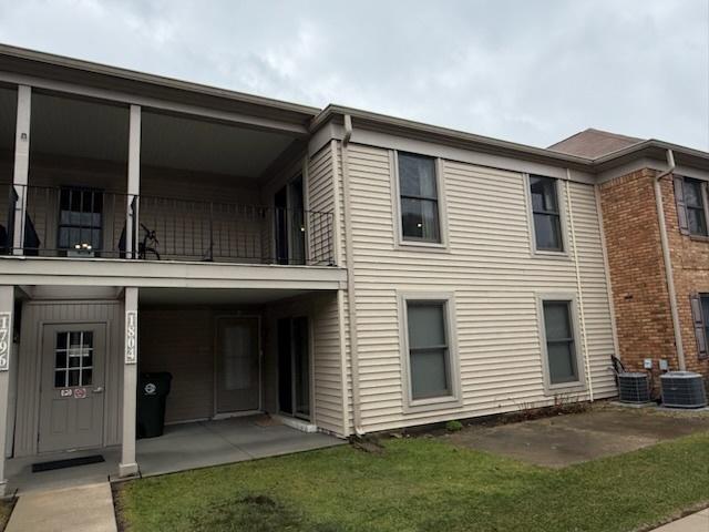 1804 Fayette Walk St. #G, Hoffman Estates, IL 60169