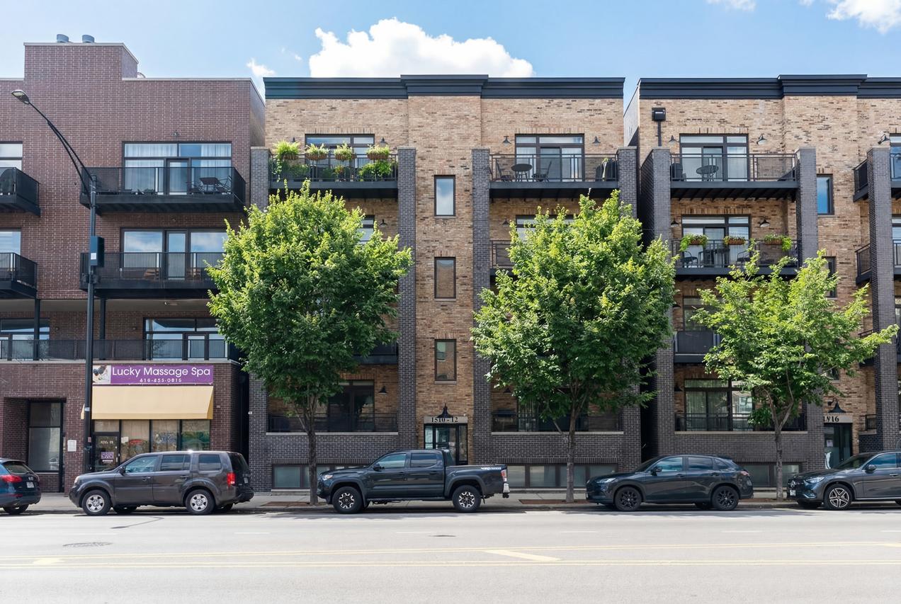 1510 N Western Ave. #2S, Chicago, IL 60622