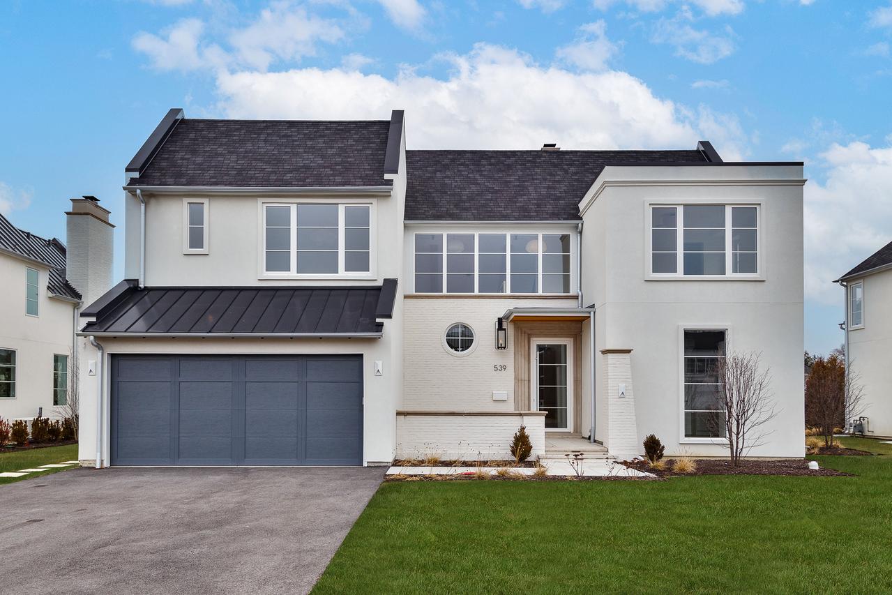 539 Kensington Ct., Hinsdale, IL 60521