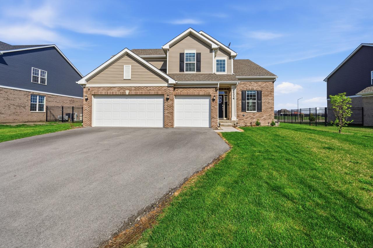 2314 Fountain Ln., New Lenox, IL 60451