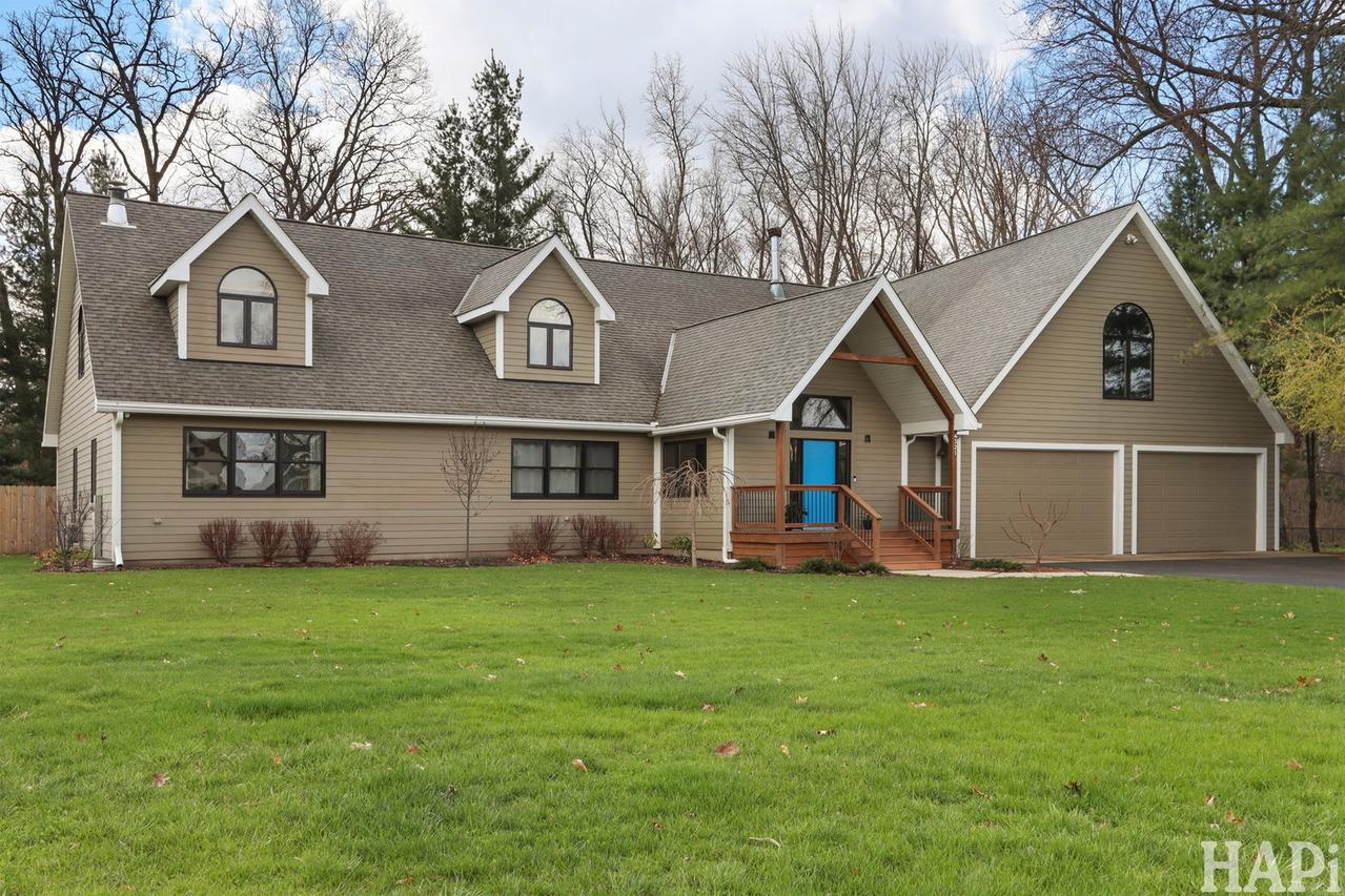 4321 Lakewood Rd., Mchenry, IL 60050