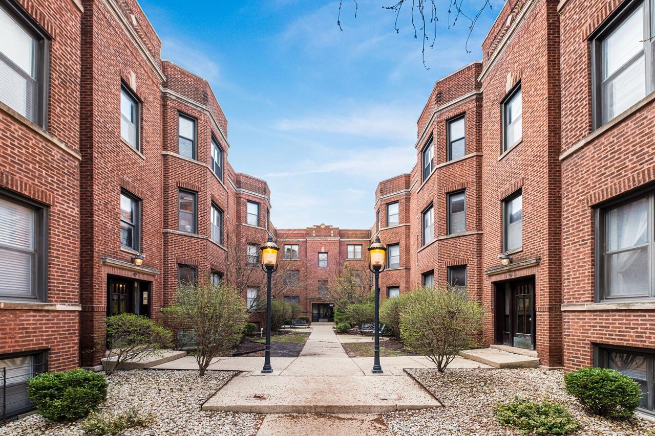 901 W Cornelia Ave. #1N, Chicago, IL 60657