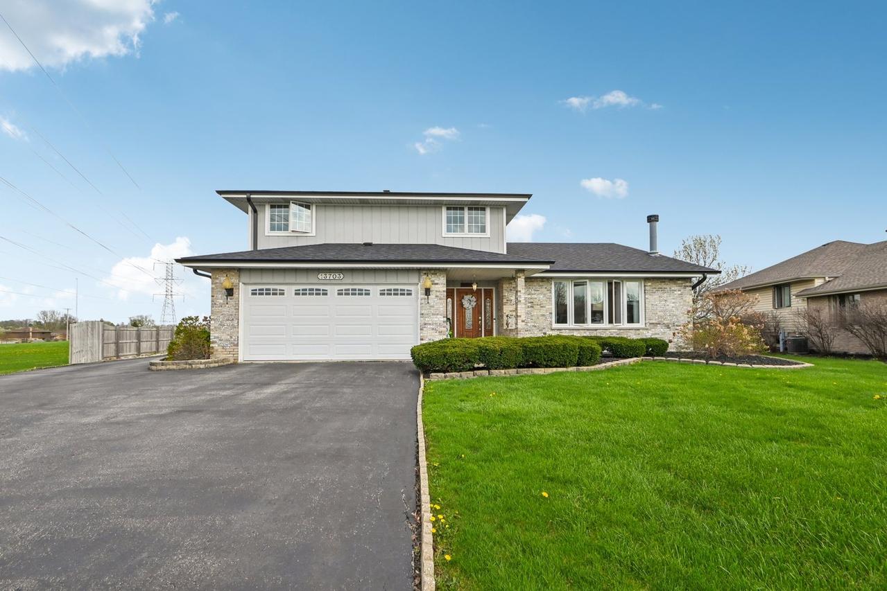 13703 Mccabe Dr., Orland Park, IL 60467