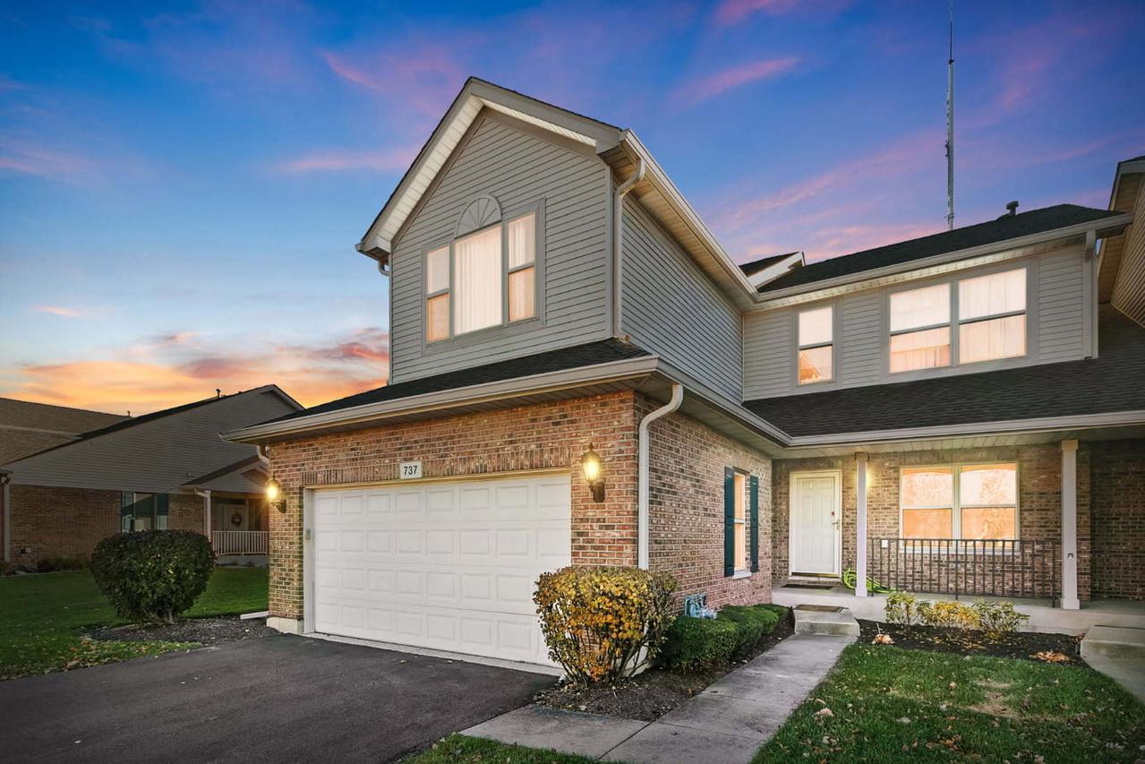 737 W St Johns Pl., Addison, IL 60101