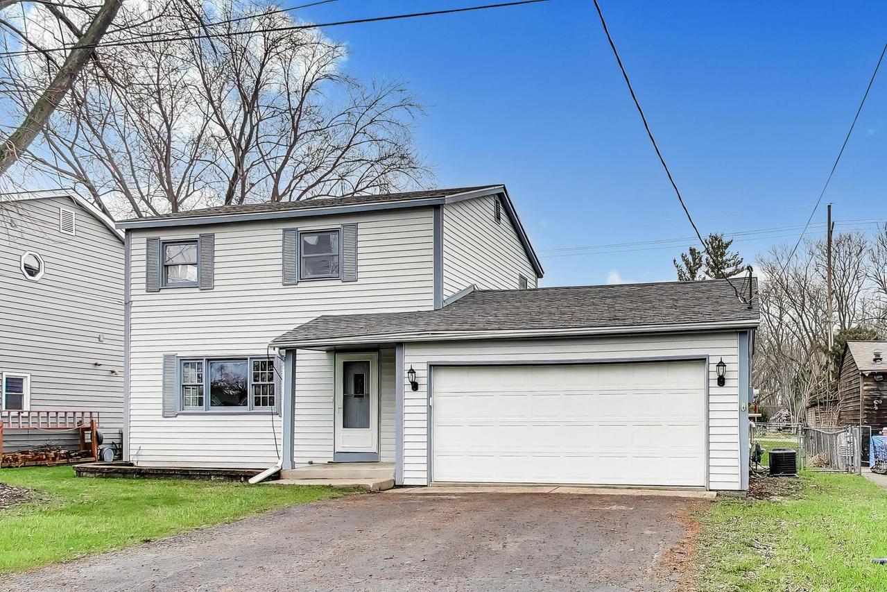 2904 Gregg Dr., Mchenry, IL 60050