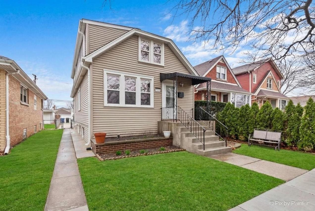 5252 N Mulligan Ave., Chicago, IL 60630