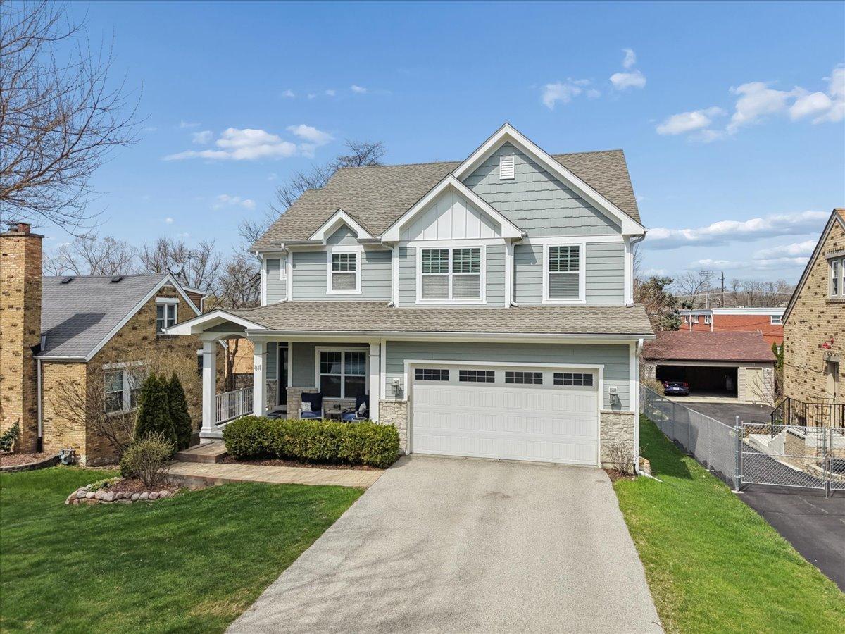 811 Michigan St., Wheaton, IL 60187
