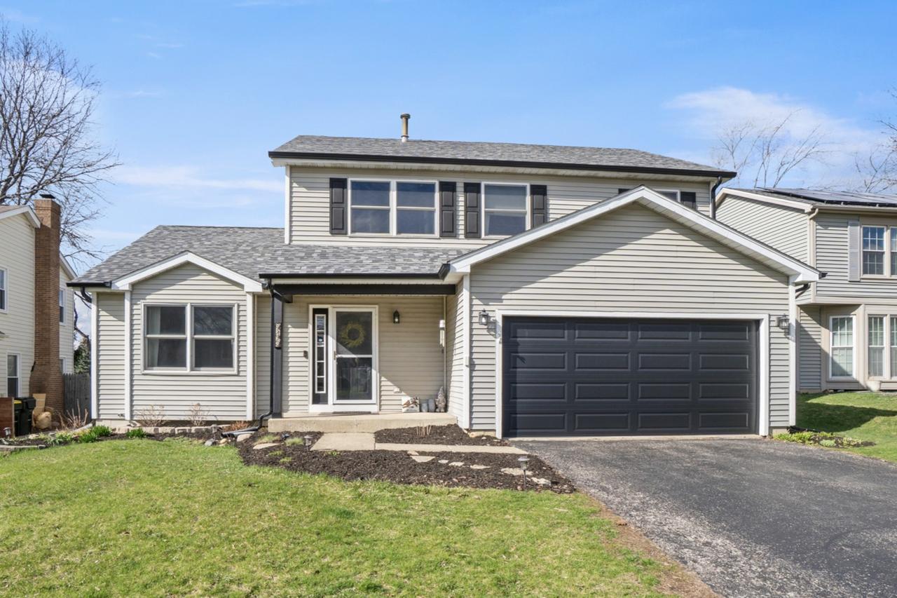 946 Pin Oak Cir., Cary, IL 60013