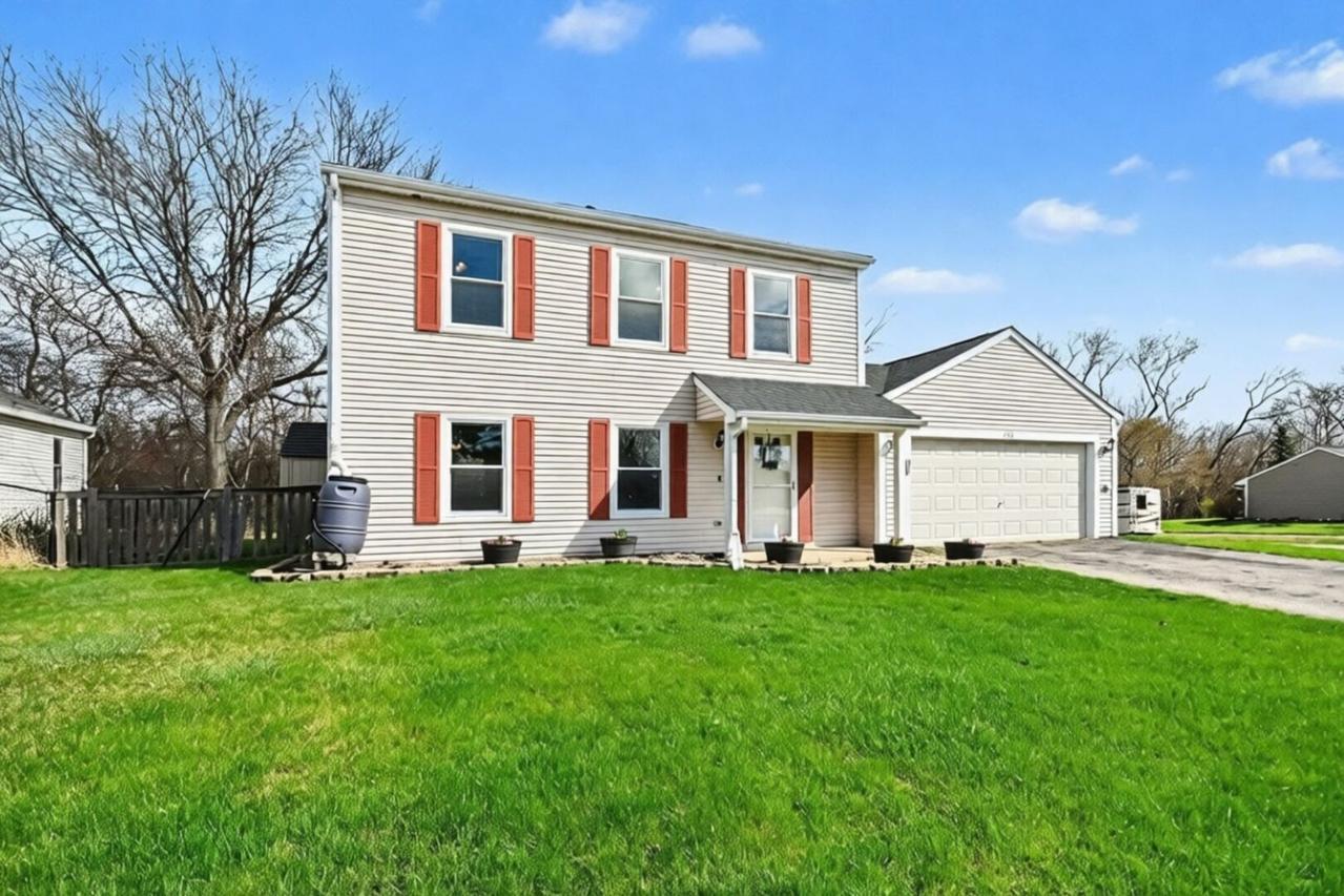 30W130 Huntington Dr., Warrenville, IL 60555