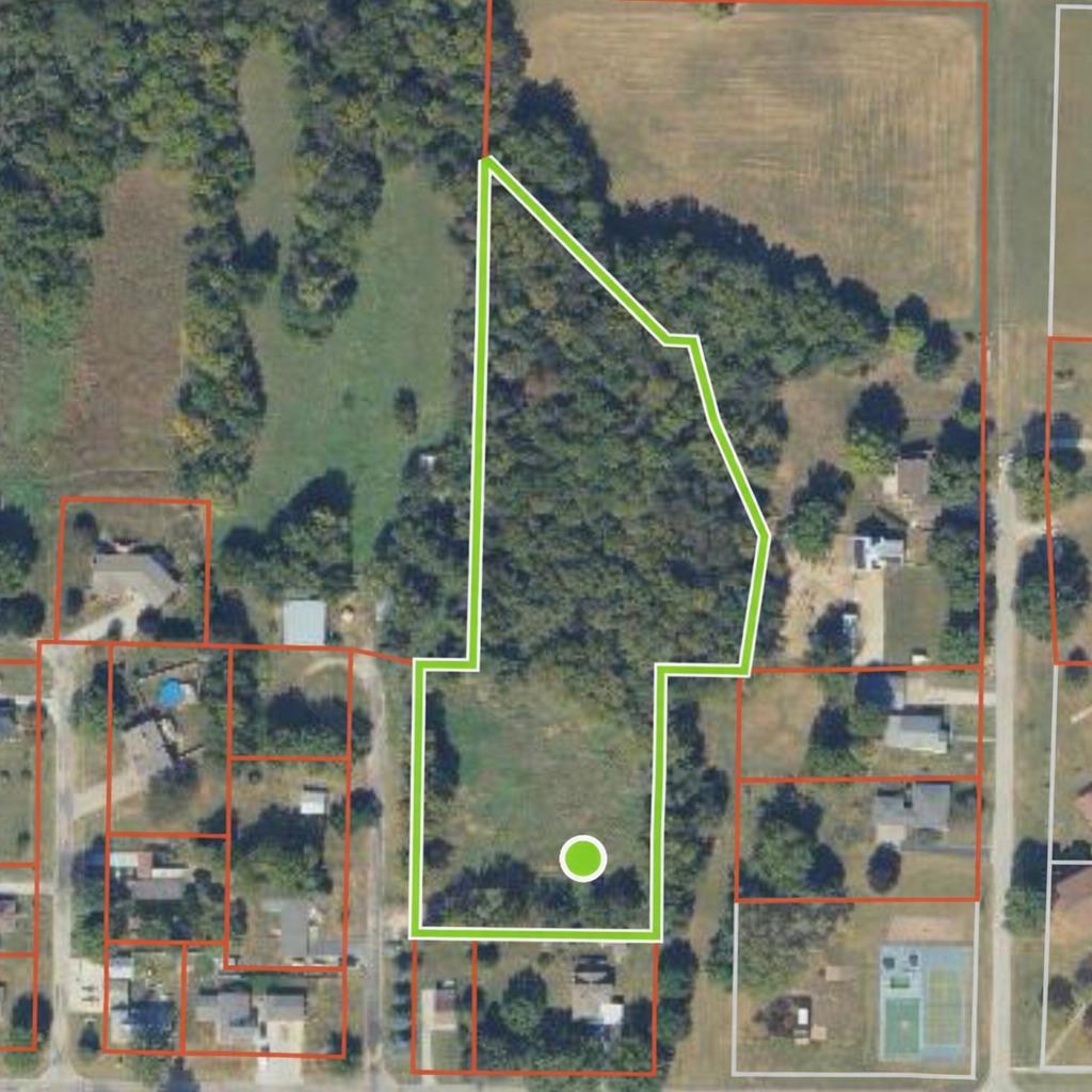 Nw 7th Ave., Aledo, IL 61231