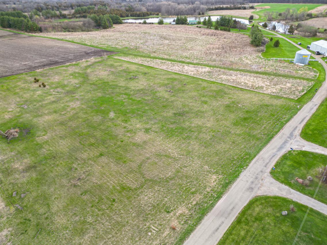 2273 N 3409th Rd., Ottawa, IL 61350