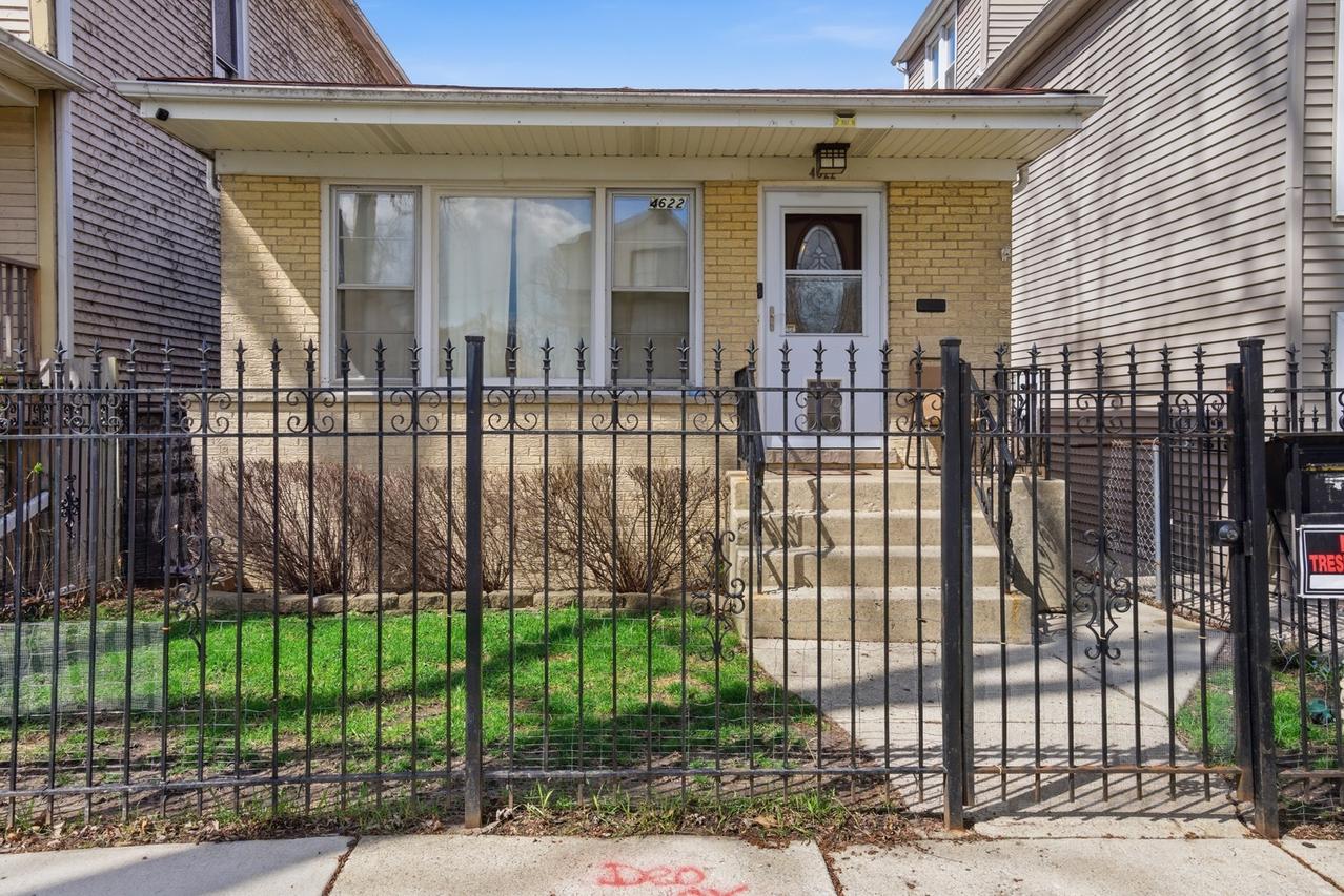 4622 N Springfield Ave., Chicago, IL 60625