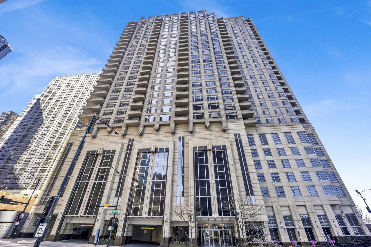 530 N Lake Shore Dr. #2503, Chicago, IL 60611