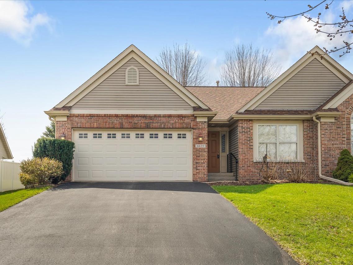 6625 Sawgrass Dr. #1, Rockford, IL 61114