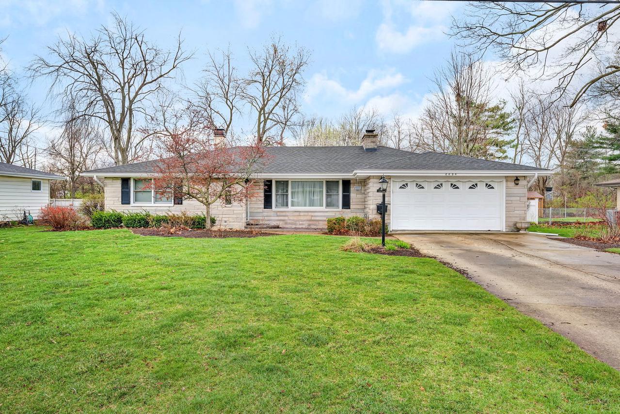2434 Erskine Rd., Joliet, IL 60433
