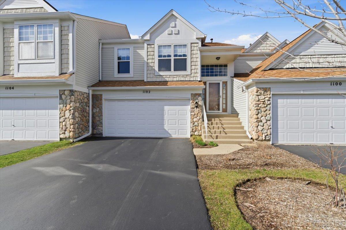 1102 Delta Dr., Elgin, IL 60123