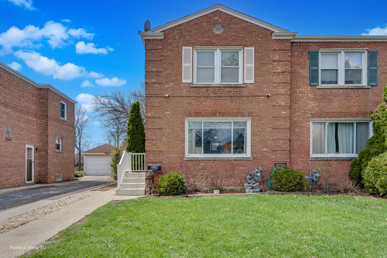 608 Beach Ave., La Grange Park, IL 60526