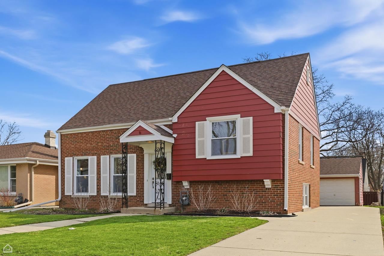 609 N Hamlin Ave., Park Ridge, IL 60068
