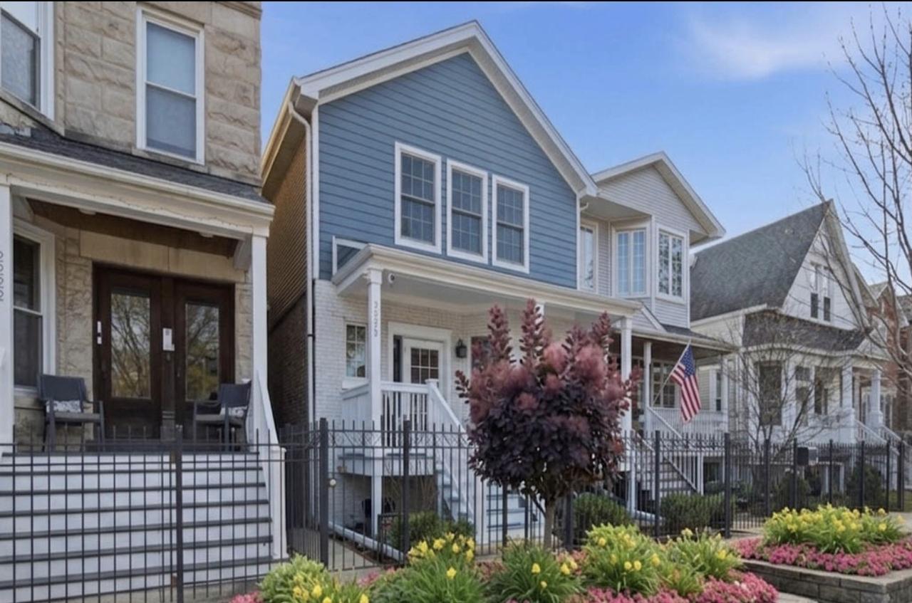 [Address Hidden by Seller], Chicago, IL 60618